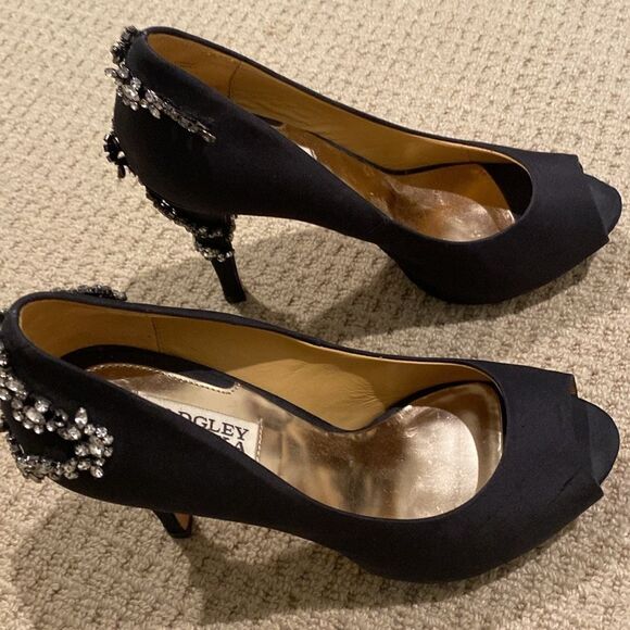 Badgley Mishka Black Satin Peep toe Heels with Crystal Embellishments Size 9 - Picture 7 of 7